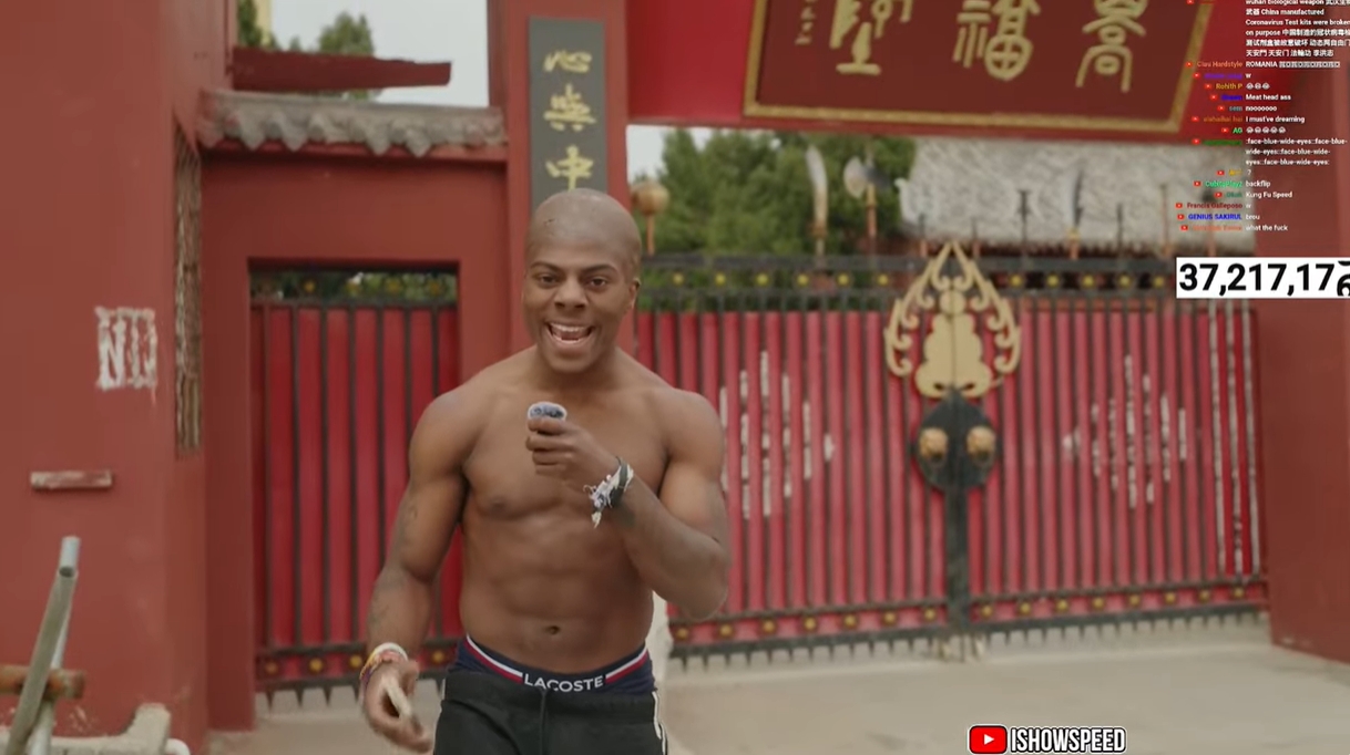 光頭造型！Speed中國行來到鄭州少林寺，上香拜佛學(xué)功夫