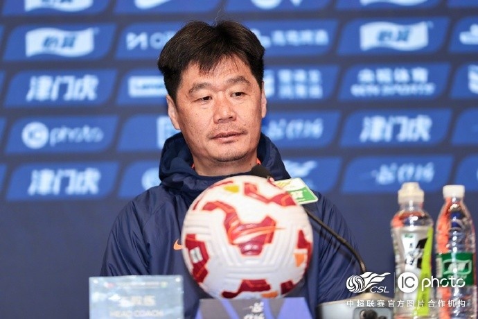 李霄鵬：希望明天比賽能打出一些新的東西，取得一個好的結(jié)果