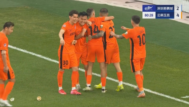 玉昆4-2領(lǐng)先新鵬城！杜加利奇冒頂，徐宏杰得球抽射破門