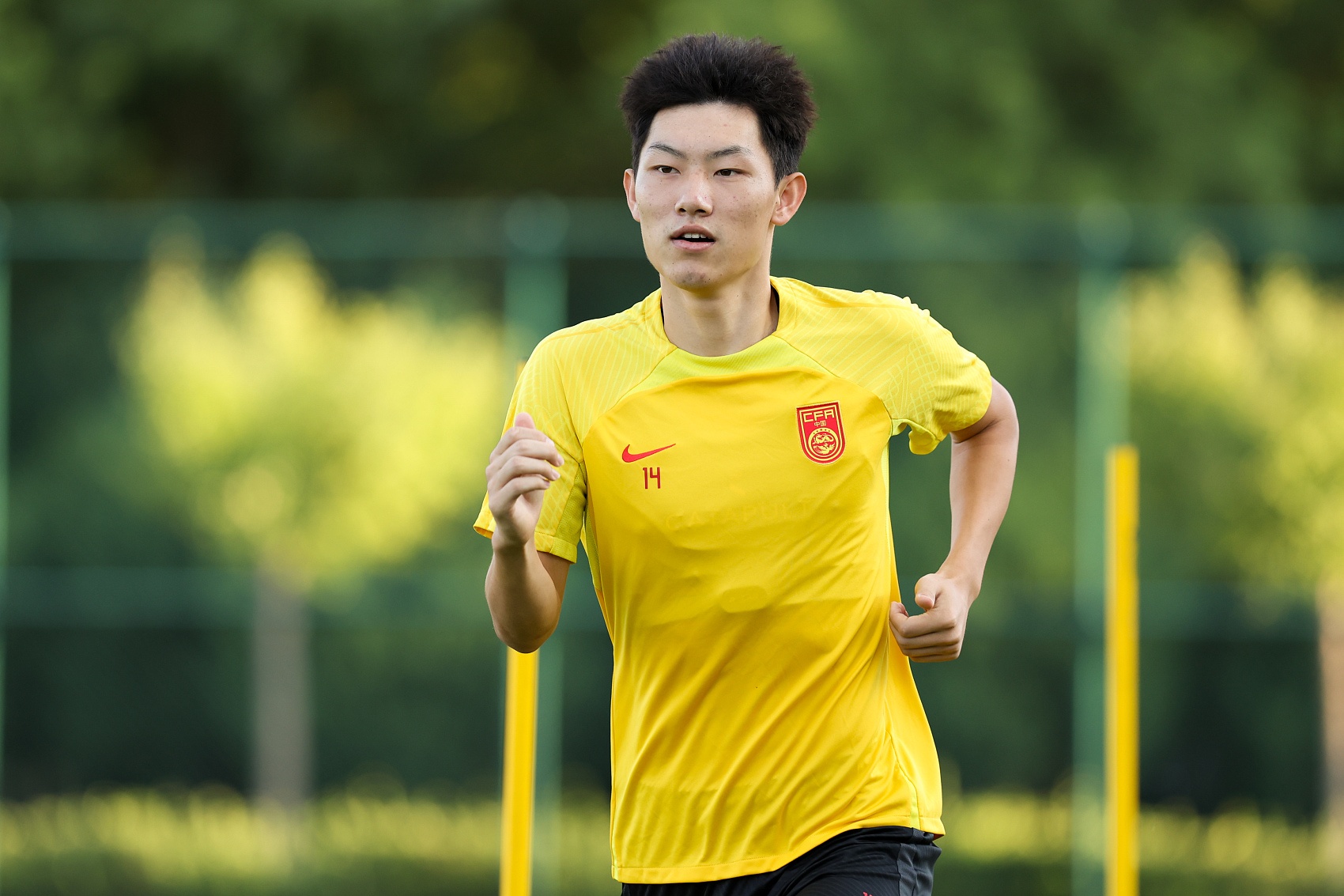 魯媒：泰山隊(duì)抵達(dá)梅州五外援齊整，四名國腳可出戰(zhàn)史松宸隨隊(duì)