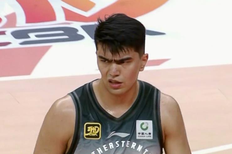 相當高效！魯吐布拉出戰(zhàn)19分鐘 7中5貢獻14分10籃板