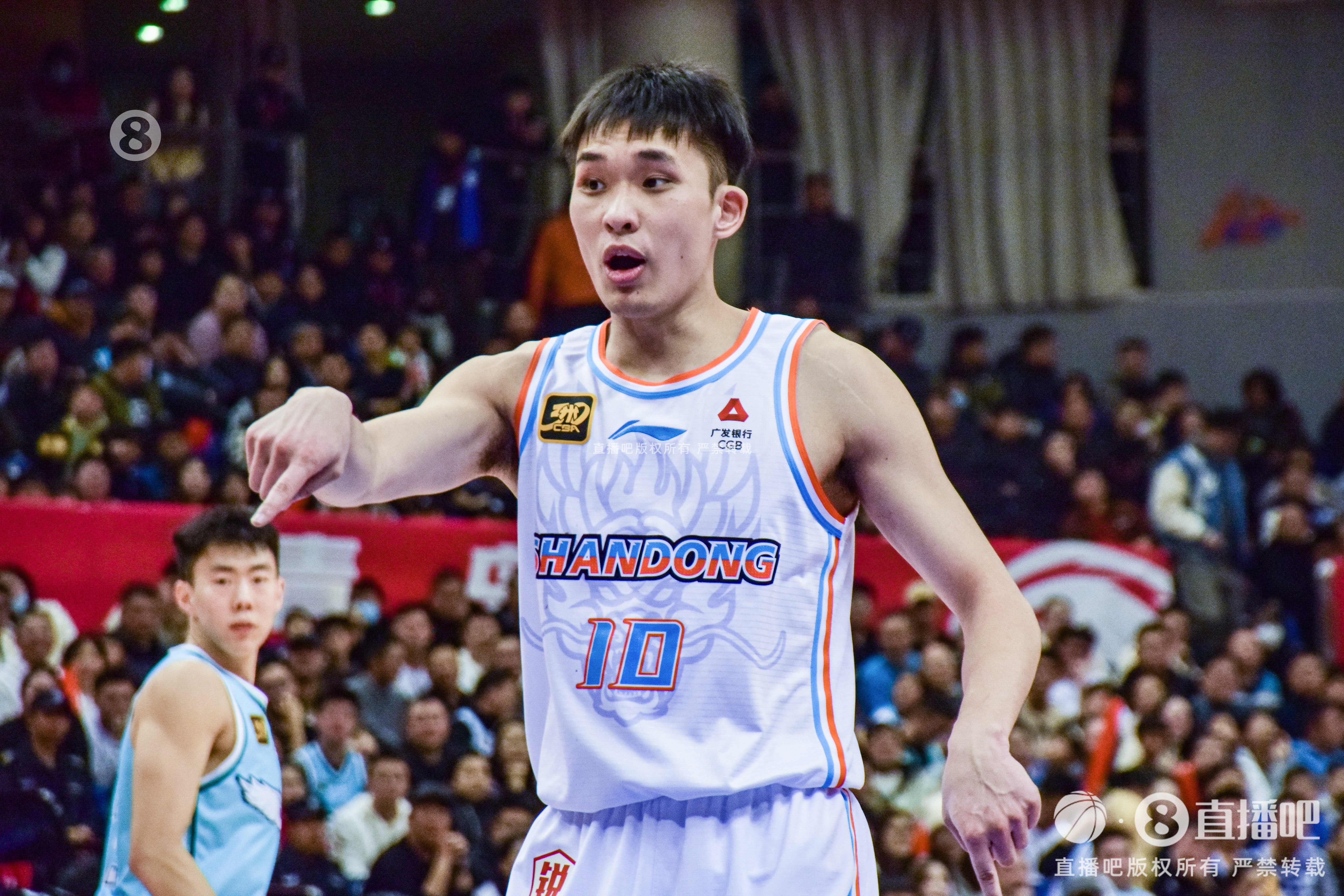 攻防俱佳！狀元秀謝智杰7中5拿到16分3板3助5斷 三分3中3